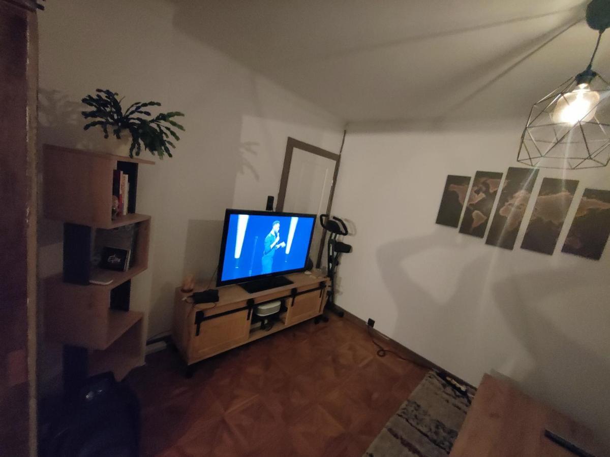 Tres Grand Appartement De 76M2 A Straatsburg Buitenkant foto