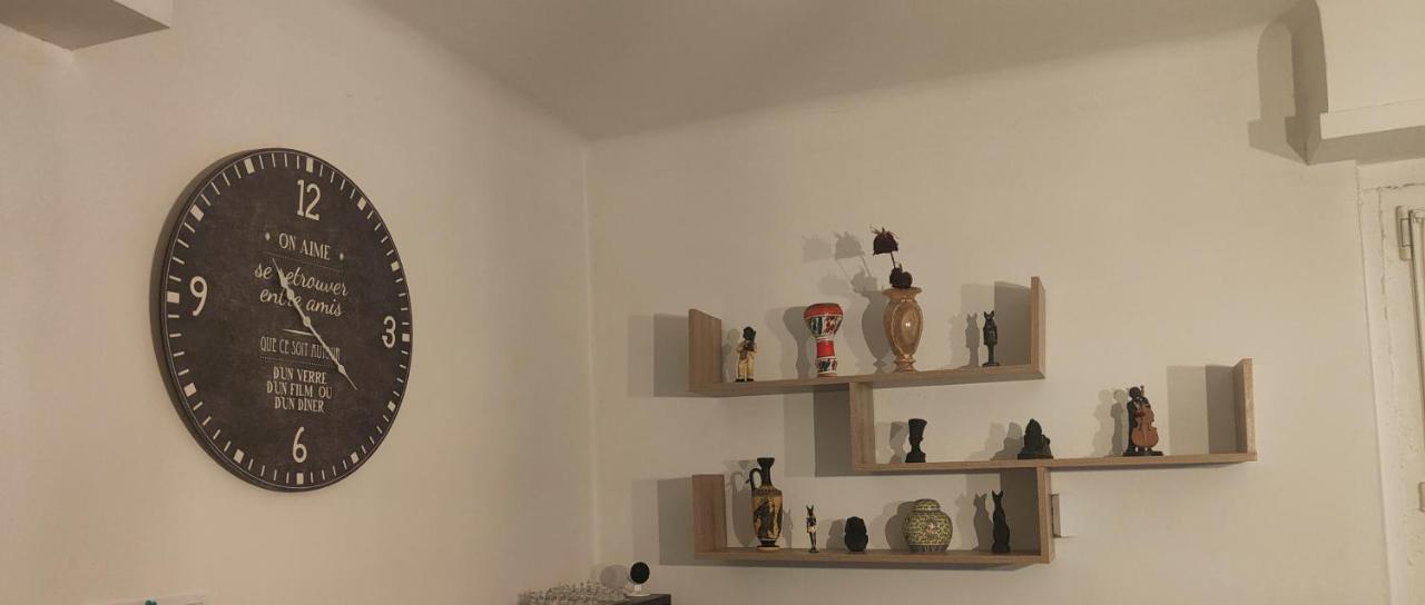 Tres Grand Appartement De 76M2 A Straatsburg Buitenkant foto